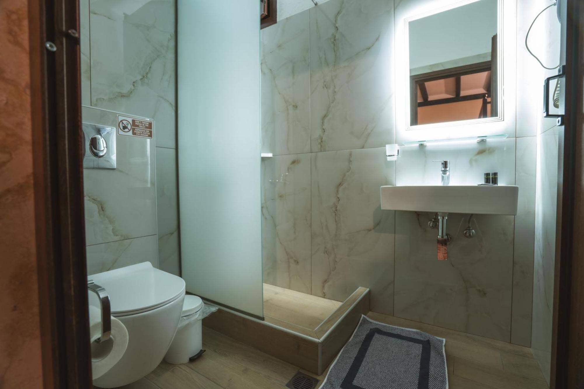 Kallinikos Guesthouse Káto Loutrákion المظهر الخارجي الصورة