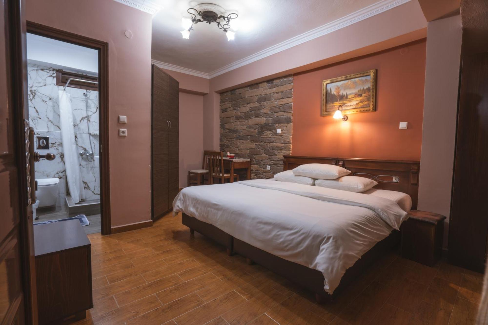 Kallinikos Guesthouse Káto Loutrákion المظهر الخارجي الصورة